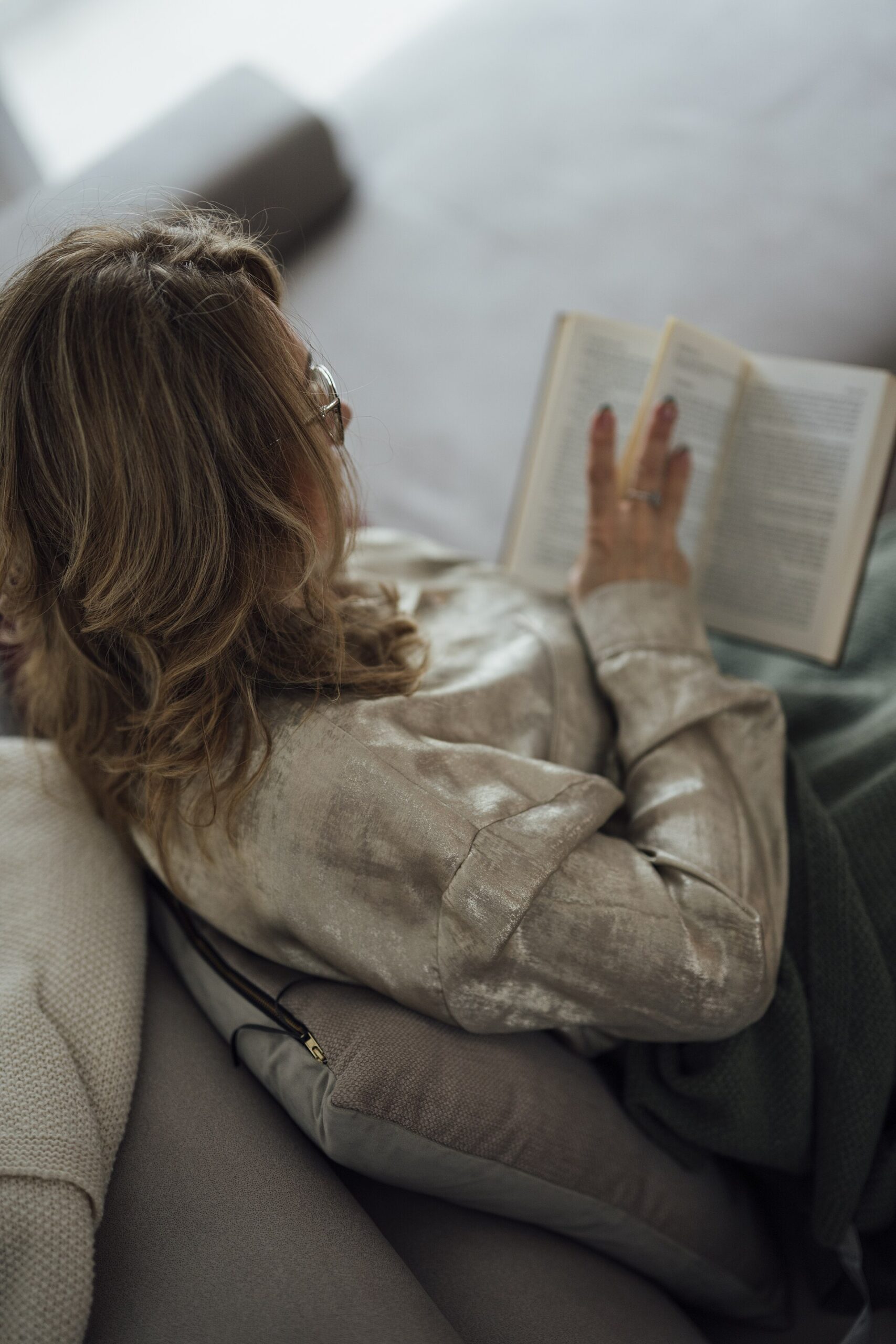 Building a reading habit with no time